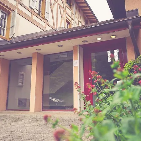 Guest Haus *